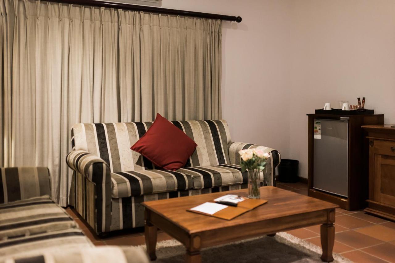 Tzaneen Country Lodge Экстерьер фото