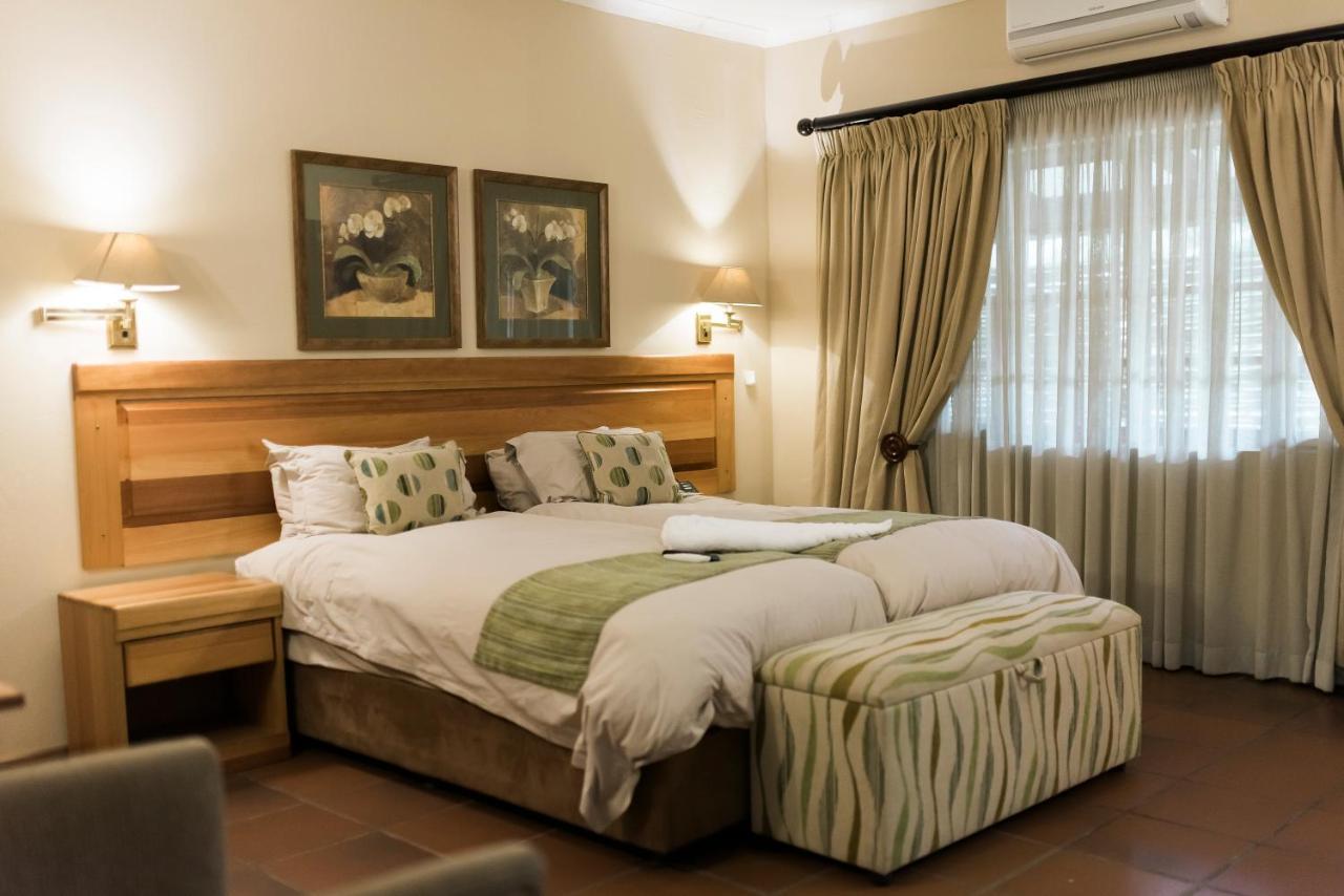 Tzaneen Country Lodge Экстерьер фото