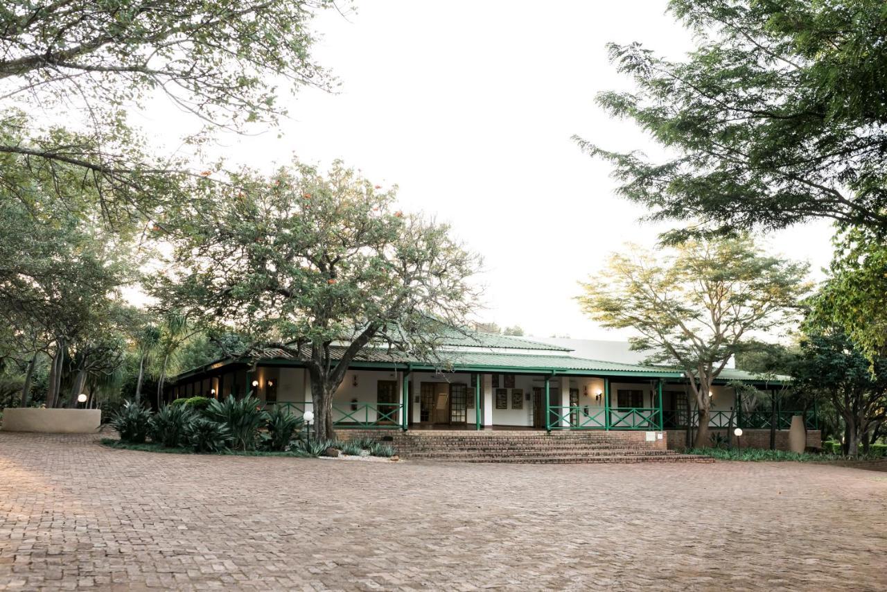 Tzaneen Country Lodge Экстерьер фото
