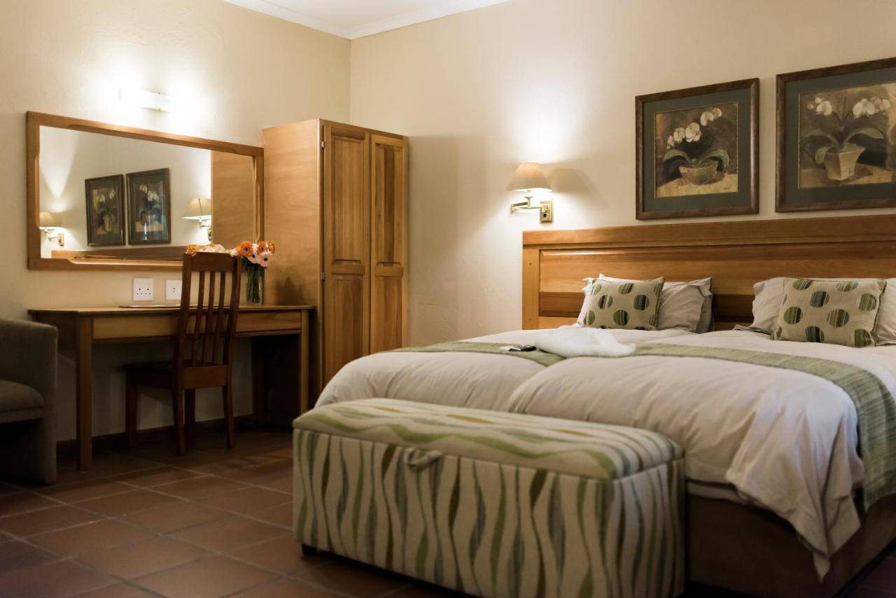 Tzaneen Country Lodge Экстерьер фото