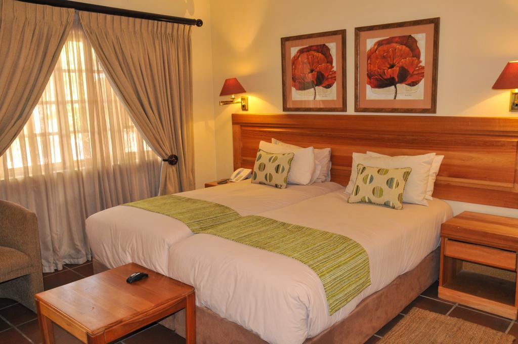 Tzaneen Country Lodge Экстерьер фото